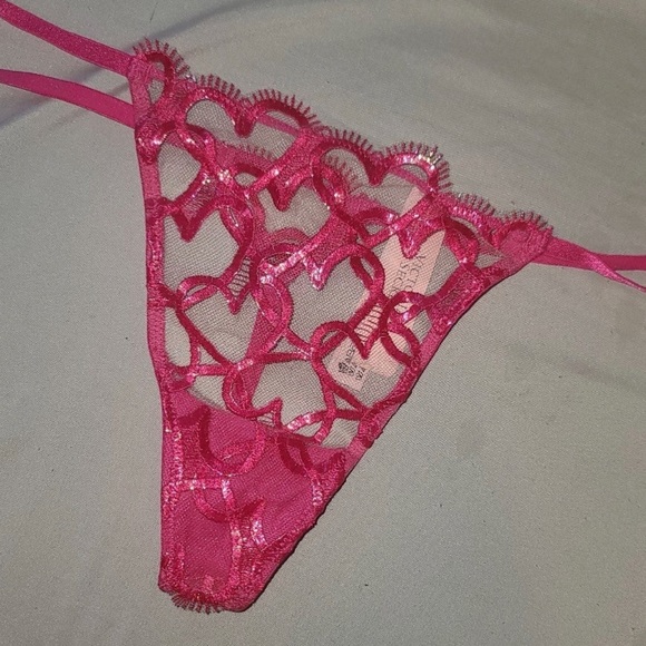 NWT Victoria’s Secret Very Sexy Strappy Thong Silky Smooth Satin V-String Panty - Picture 16 of 16